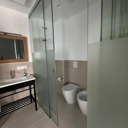 Lägenhet Con Bano Privado Y Cocina Compartida *