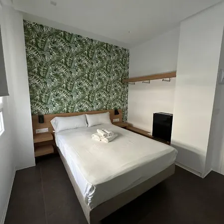 Daire Con Bano Privado Y Cocina Compartida